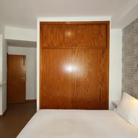 Bn Ghouse Apartment Lisbon